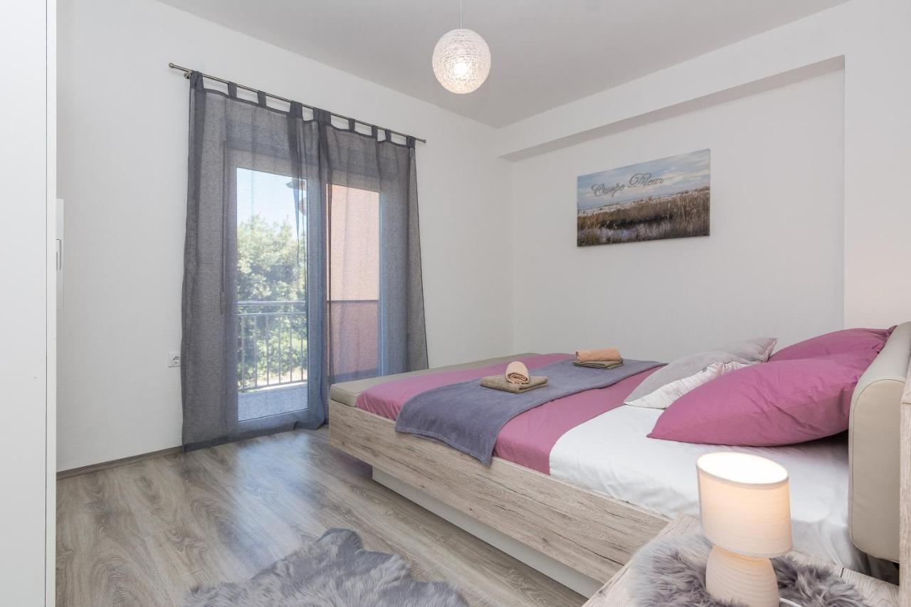 Apartments Marko Sukošan Buitenkant foto
